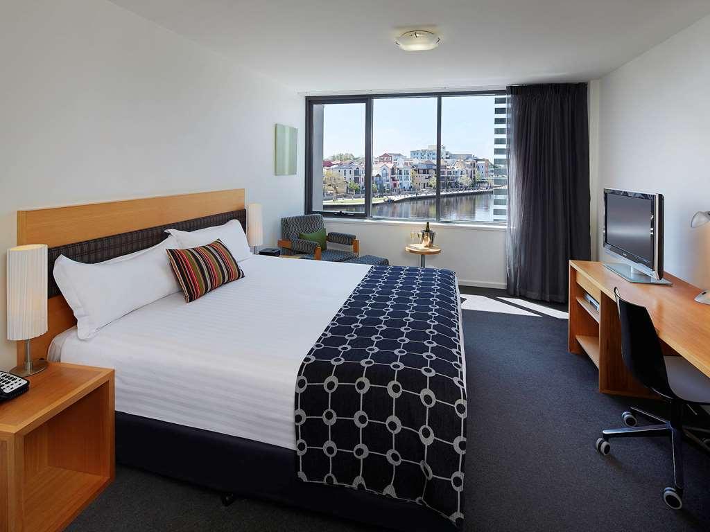 East Perth Suites Hotel Extérieur photo