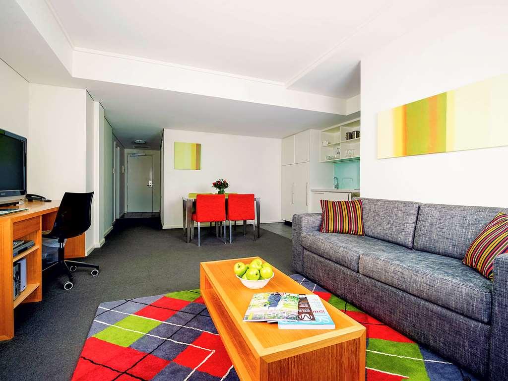 East Perth Suites Hotel Extérieur photo