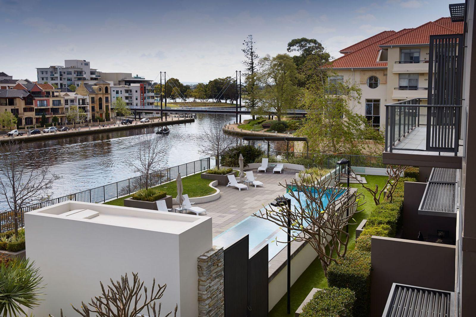East Perth Suites Hotel Extérieur photo