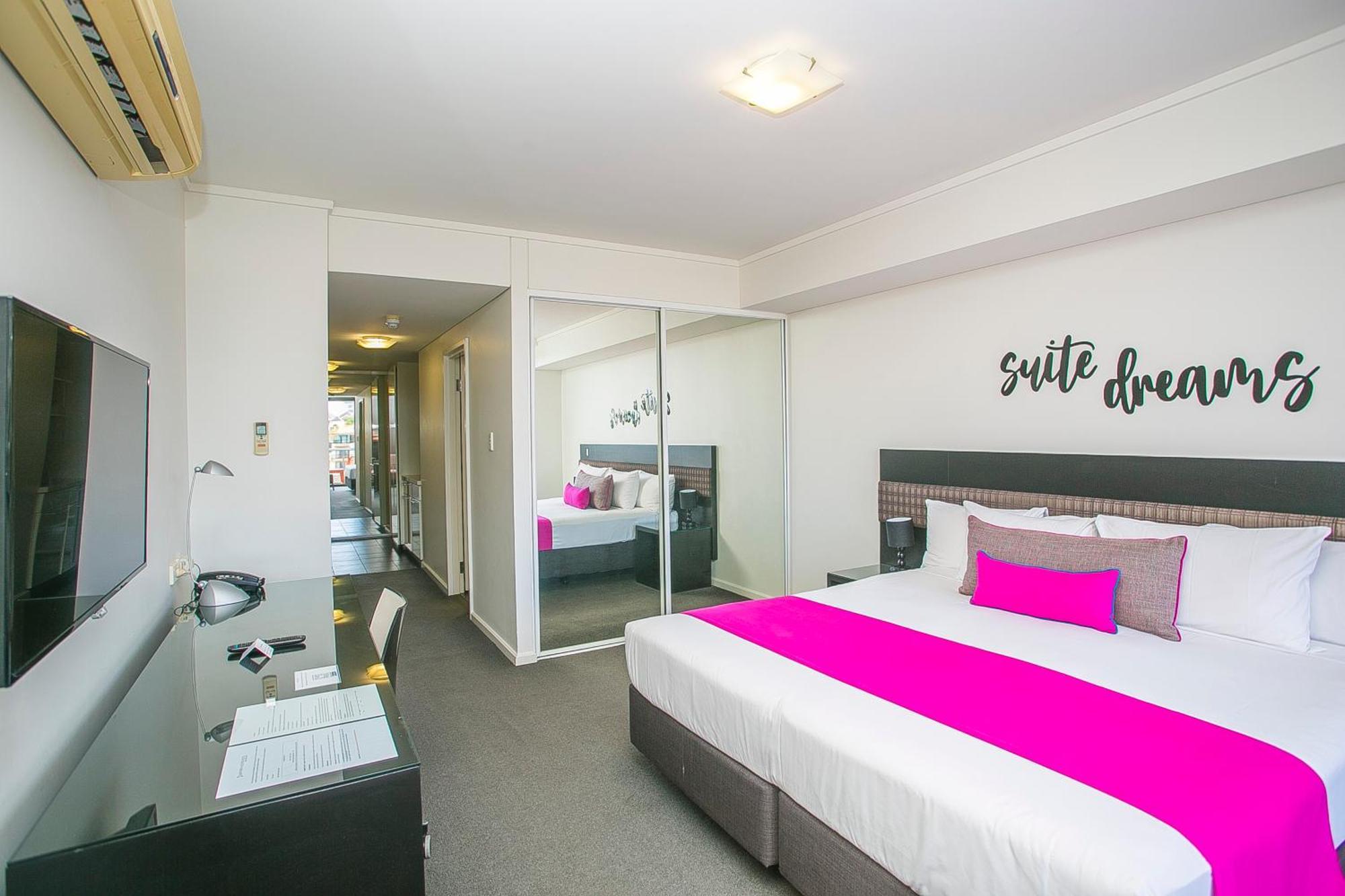 East Perth Suites Hotel Extérieur photo