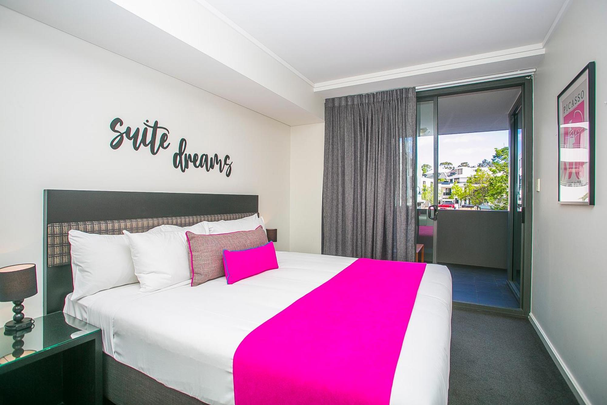 East Perth Suites Hotel Extérieur photo