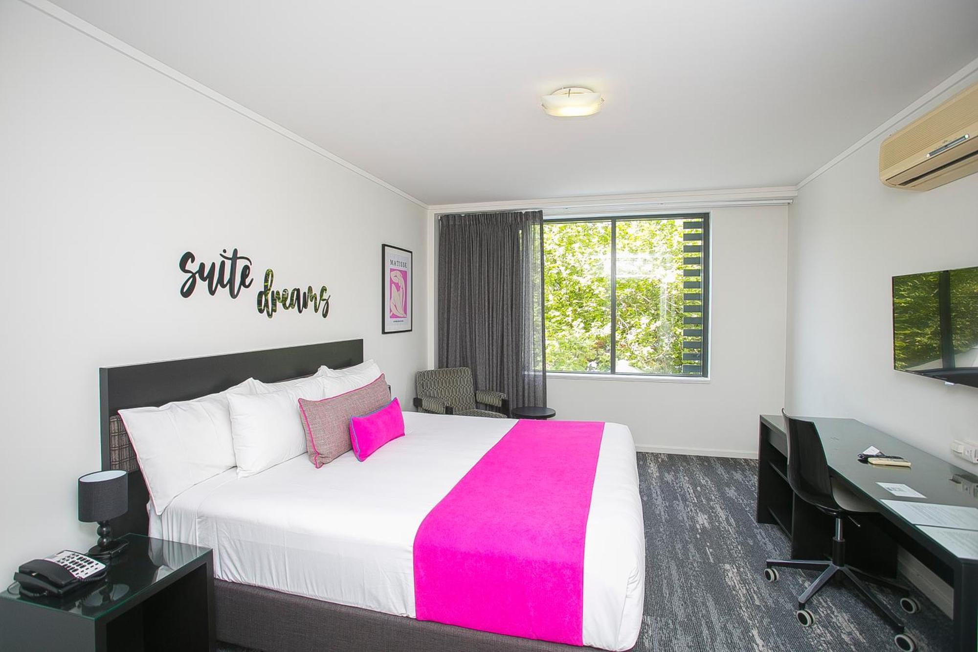 East Perth Suites Hotel Extérieur photo