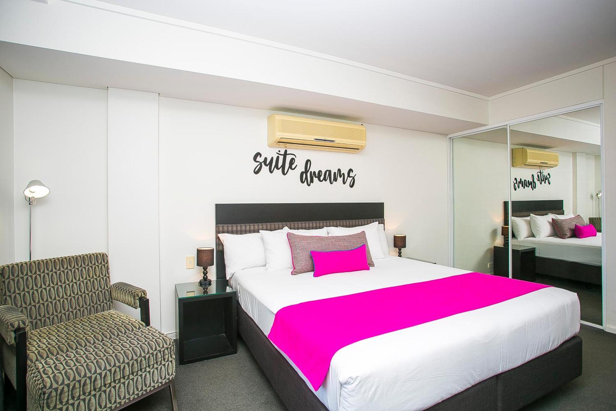 East Perth Suites Hotel Extérieur photo