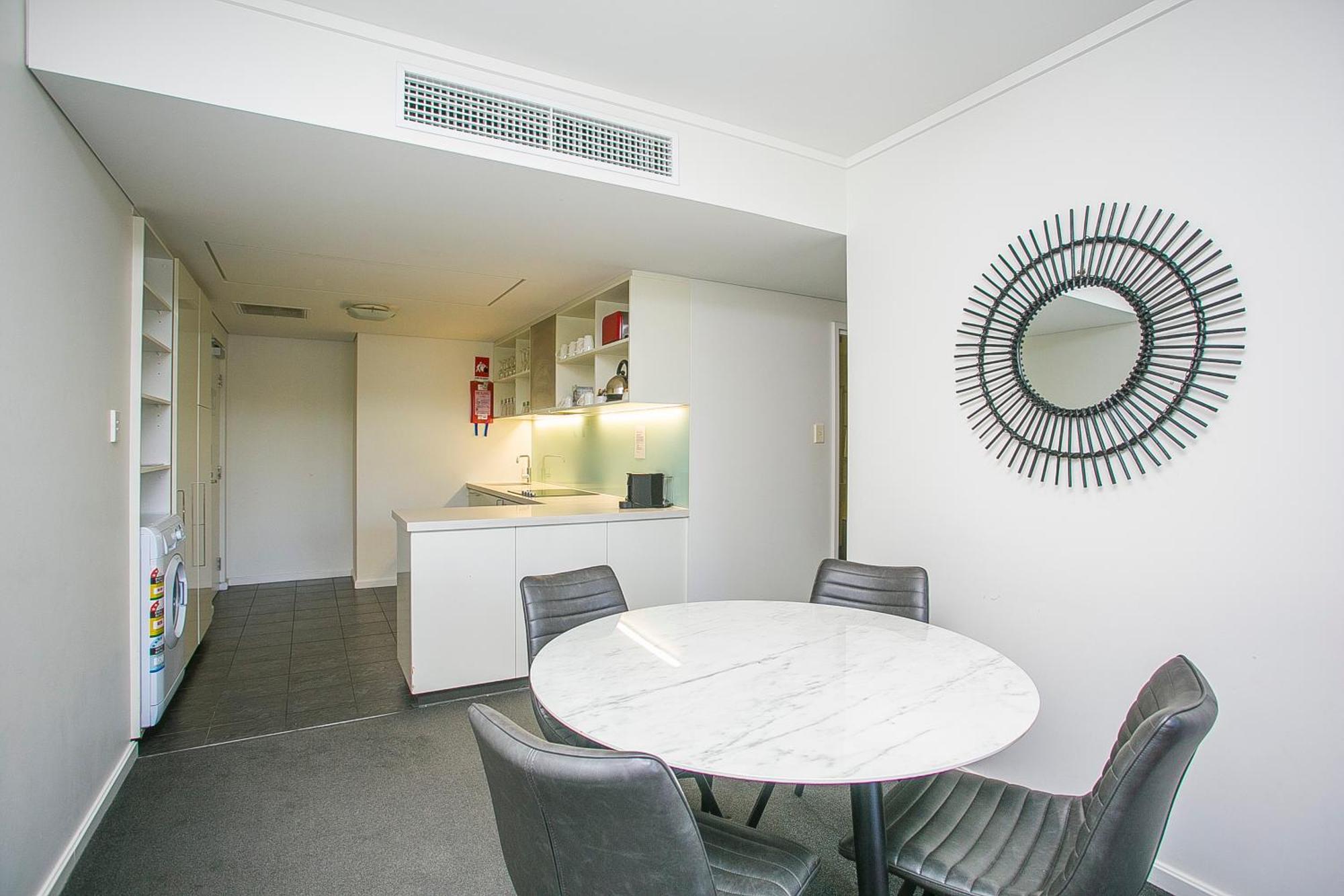 East Perth Suites Hotel Extérieur photo