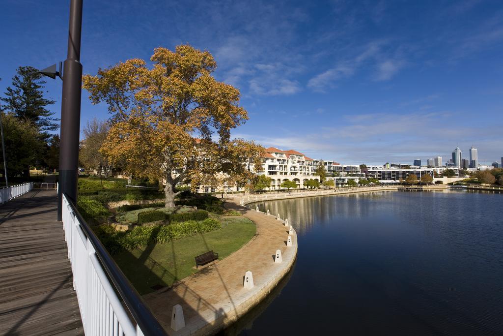 East Perth Suites Hotel Extérieur photo